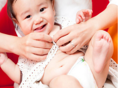 這才是寶寶手涼的真正原因，不要再給寶寶瞎穿衣服了！